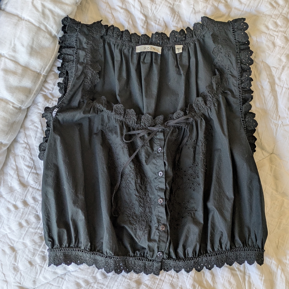 EUC Doen Traveler Top, Black, Small